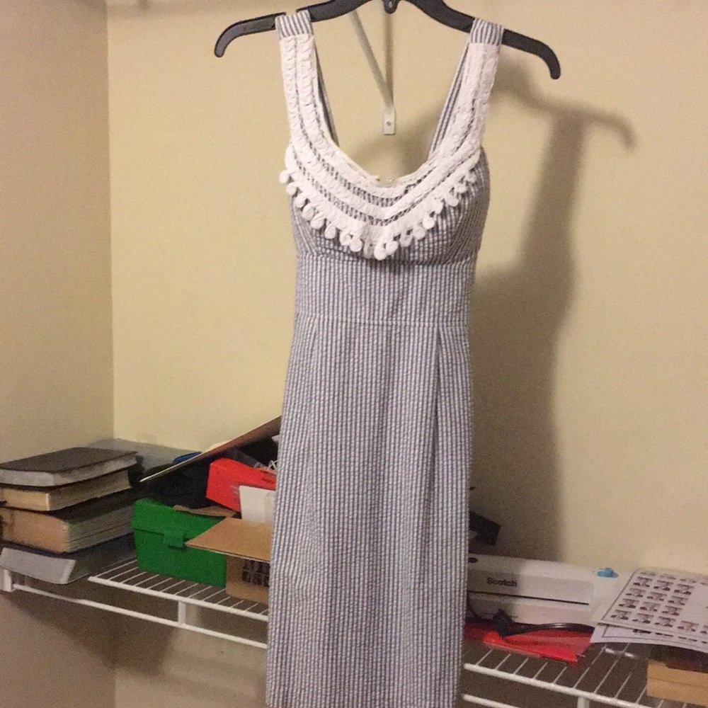 Seersucker dress! Only worn once! Size 5!